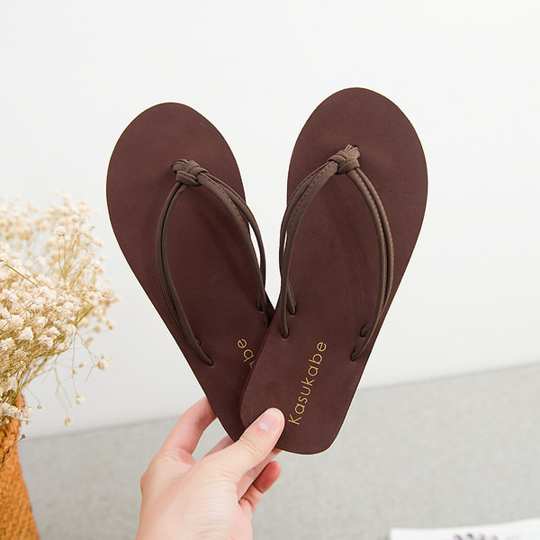 Καθημερινές  γυναικείες παντόφλες  διάφορα μοντέλα