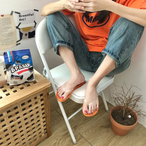 Șlapi de damă cu bretele din silicon