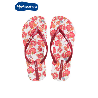 Ležerne ženske japanke između prstiju