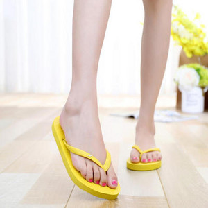 Flip-flops casual cu o curea subțire din silicon