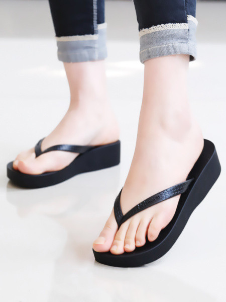 Model nou de papuci de plaja de dama prin degetele de la picioare - mai multe culori