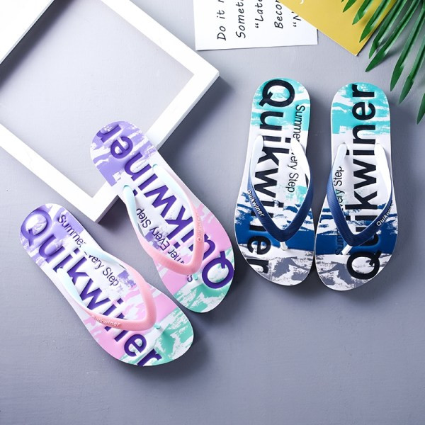 Papuci de dama intre degete potriviti pentru vara