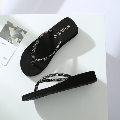 Καθημερινές  γυναικείες παντόφλες  - διάφορα μοντέλα