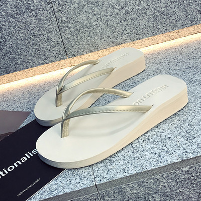 Καθημερινές  γυναικείες παντόφλες  - διάφορα μοντέλα