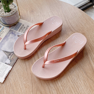 Γυναικεία casual σαγιονάρες κατάλληλα για την παραλία