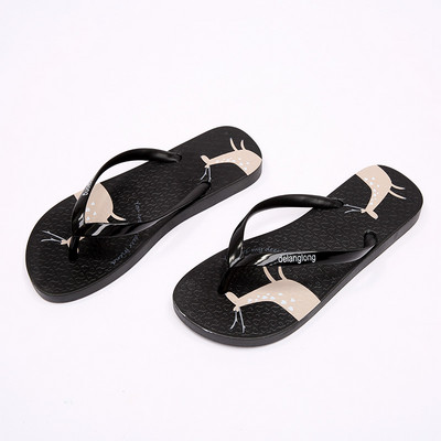 Νέο μοντέλο γυναικείες παντόφλες με επίπεδη σόλα κατάλληλες για το καλοκαίρι