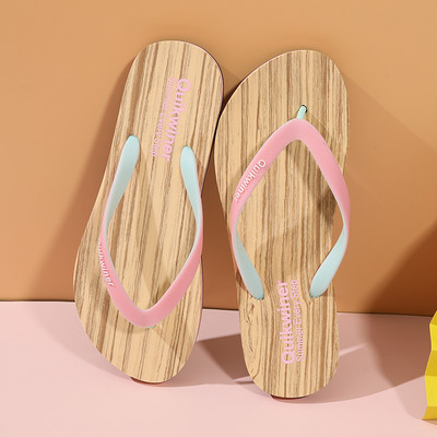 Γυναικείες σαγιονάρες παραλίας με λεπτά λουράκια