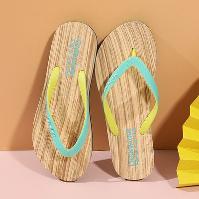 Γυναικείες σαγιονάρες παραλίας με λεπτά λουράκια