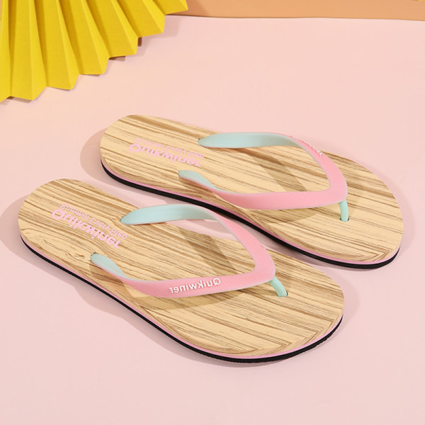 Γυναικείες σαγιονάρες παραλίας με λεπτά λουράκια