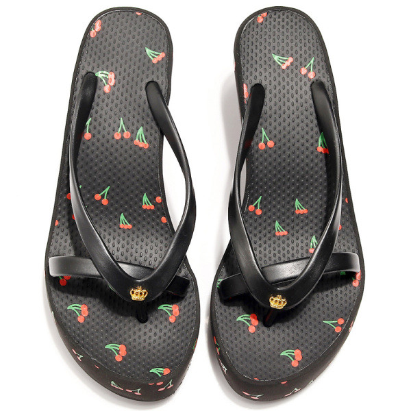 Νέο μοντέλο γυναικείες παντόφλες με πλατφόρμα ύψους 8 cm 