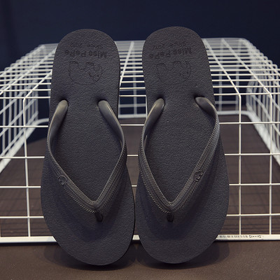 Γυναικείες σαγιονάρες σε διάφορα χρώματα