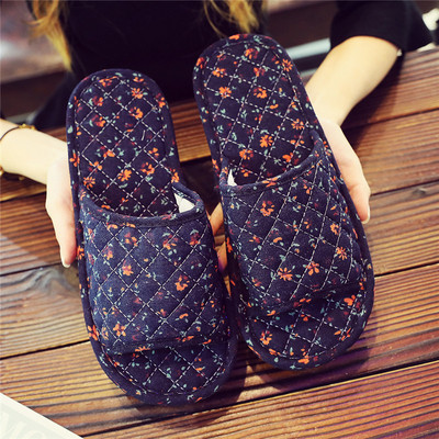 Παντόφλες casual γυναίκες με χρωματιστό μοτίβο σε διαφορετικά χρώματα