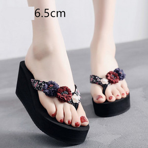 Παντόφλες μοντέρνες γυναίκες με τρισδιάστατο στοιχείο - διάφορα χρώματα