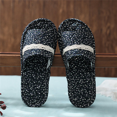 Papuci de vara de dama cu model floral si talpa plata