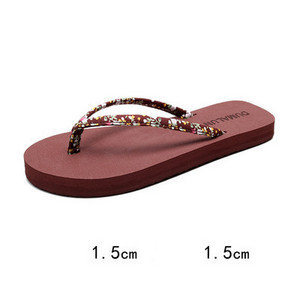 Casual παντόφλες με επίπεδη σόλα - μαύρο και καφέ