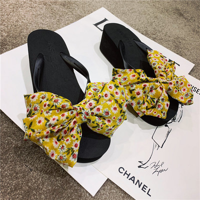 Νέο μοντέλο γυναικείеς παντόφλеς με χρωματιστή κορδέλα