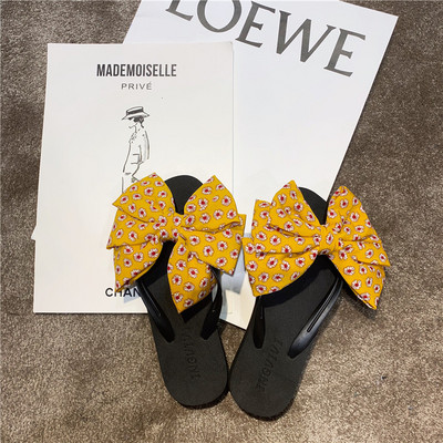 Νέο μοντέλο γυναικείеς παντόφλеς με χρωματιστή κορδέλα