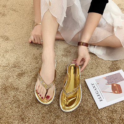 Ležerne papuče s efektom sjaja