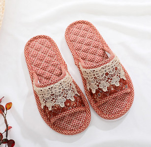 Papuci de damă colorați cu talpă plată