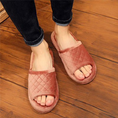 Νέο μοντέλο γυναικείες παντόφλες σε διαφορετικά χρώματα