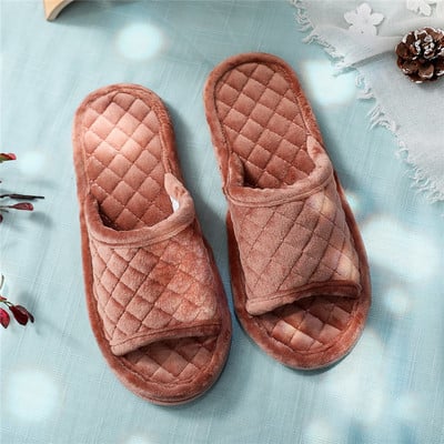 Νέο μοντέλο γυναικείες παντόφλες σε διαφορετικά χρώματα