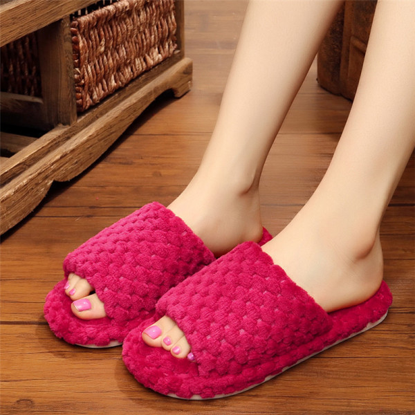 Papuci casual de dama din puf in diferite culori