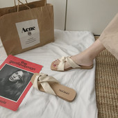 Νέο μοντέλο γυναικείες παντόφλες με δερμάτινα λουράκια - επίπεδη σόλα