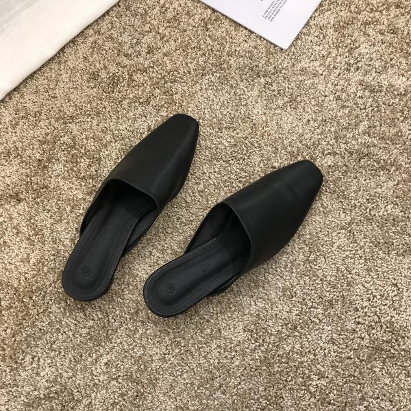 Papuci de dama moderni din piele ecologica model cu varf