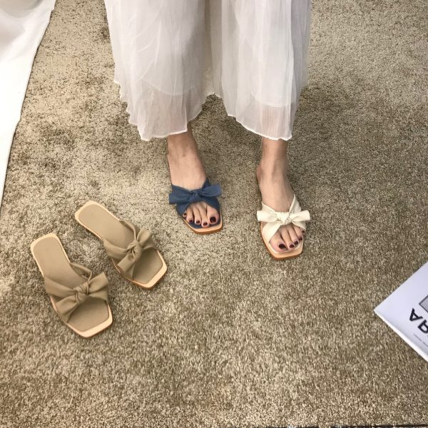 Novi model ženskih papuča sa trakom - u tri boje