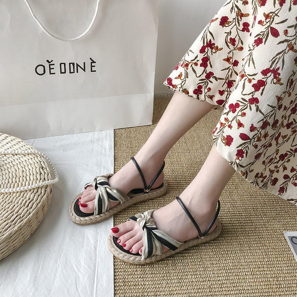 Papuci moderni de dama cu bretele colorate si talpa plata