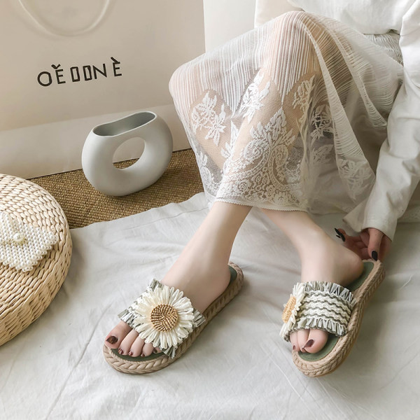 Papuci casual de dama cu margareta si talpa plata