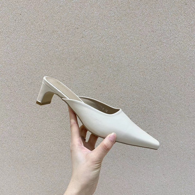 Papuci de dama moderni din piele cu toc 4 cm