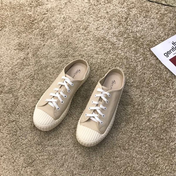 Papuci de dama cu sireturi - tip adidasi