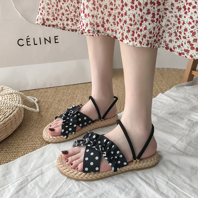 Παντόφλες μοντέρνες γυναικέιες με λουράκια και επίπεδη σόλα