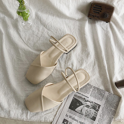 Νέο μοντέλο γυναικείες παντόφλες από faux δέρμα