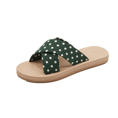 Γυναικείες παντόφλες με σταυρωτά λουράκια