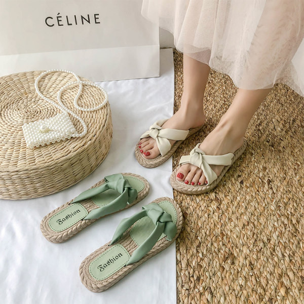 Παντόφλες casual γυναίκες με επίπεδη σόλα - δύο χρώματα