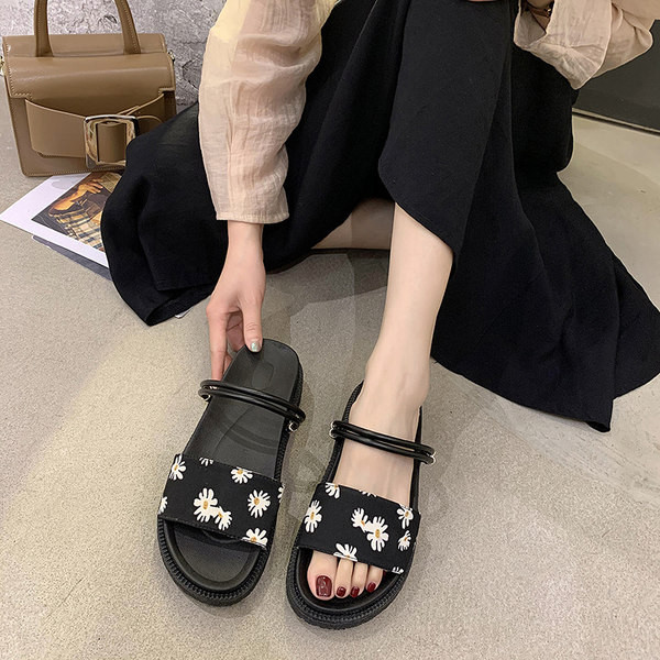 Ženske papuče s platformom i cvjetnim uzorkom