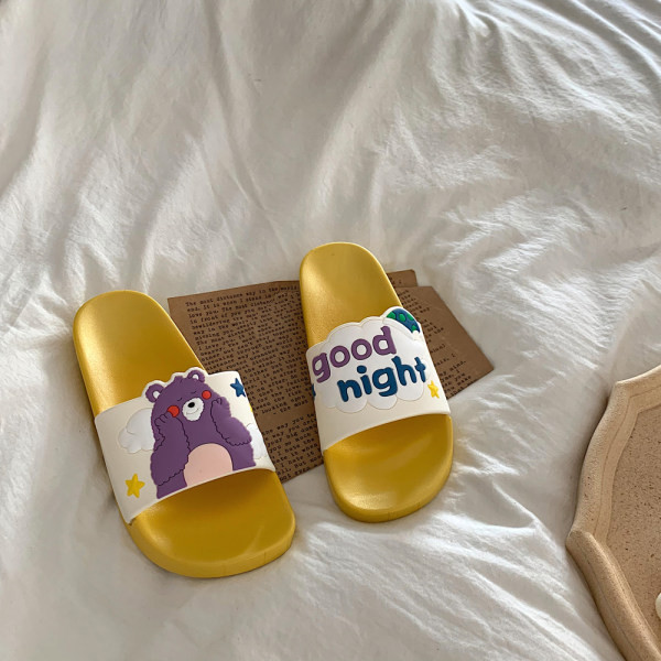 Ležerne ženske papuče sa šarenim aplikacijama za ljeto