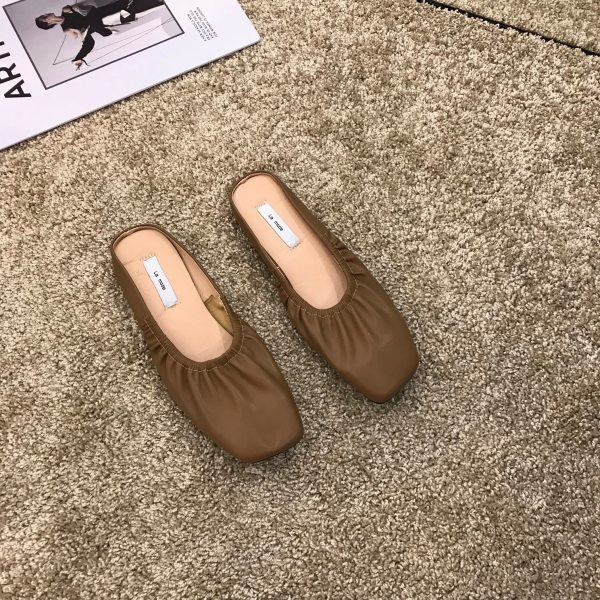 Ženske casual papuče od umjetne kože - u četiri boje