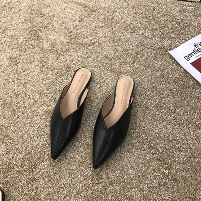 Ženske papuče od umjetne kože model na špic