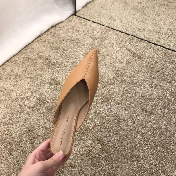 Ženske papuče od umjetne kože model na špic