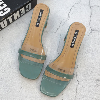 Νέο μοντέλο γυναικείες καθημερινές παντόφλες με λουράκια σιλικόνης και τετράγωνο τακούνι