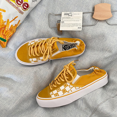 Ženske patike tipa papuče od tekstila sa aplikacijom