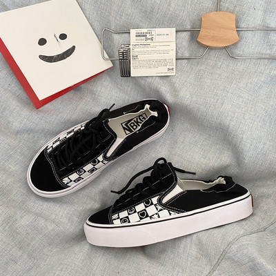 Ženske patike tipa papuče od tekstila sa aplikacijom