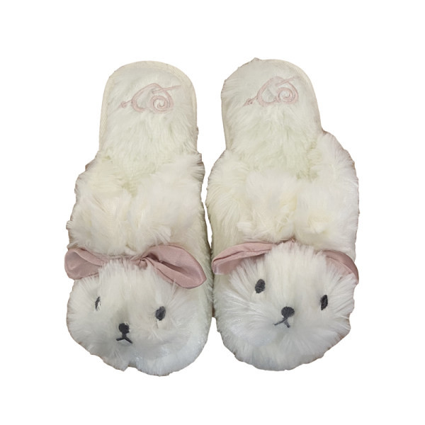 Pune papuče s 3D elementom