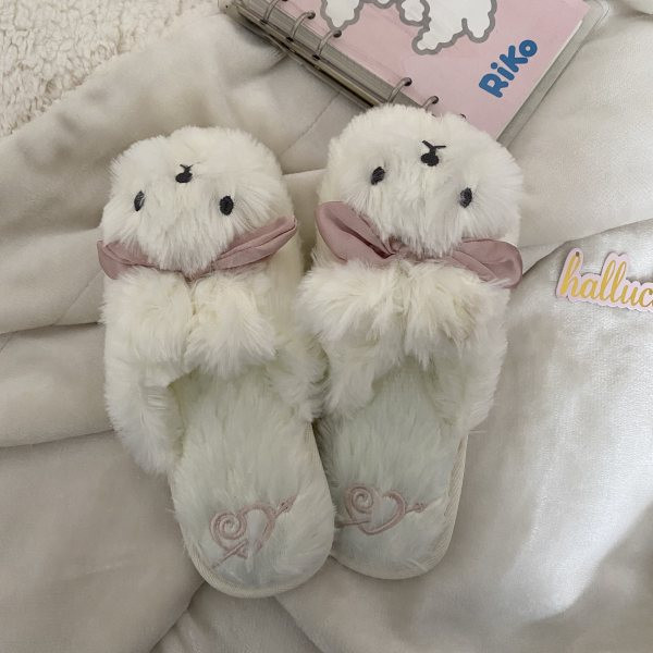 Pune papuče s 3D elementom