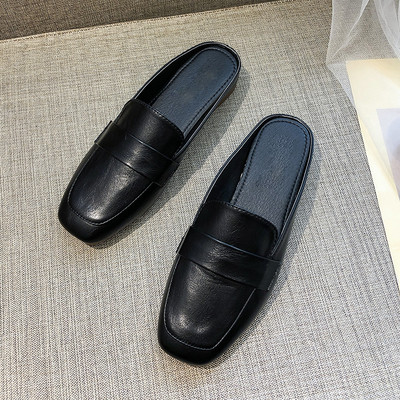 Γυναικείες παντόφλες casual από οικολογικό δέρμα - κλειστό μοντέλο