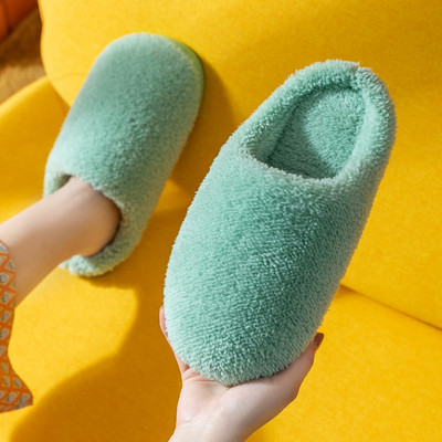 Γυναικείες παντόφλες με ζεστή φόδρα