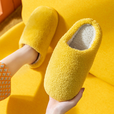 Γυναικείες παντόφλες με ζεστή φόδρα